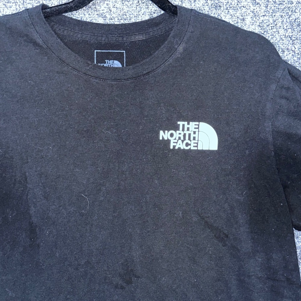 The North Face Mens Black Never Stop Exploring Box Logo Graphic T-Shirt Large - Picture 3 of 6